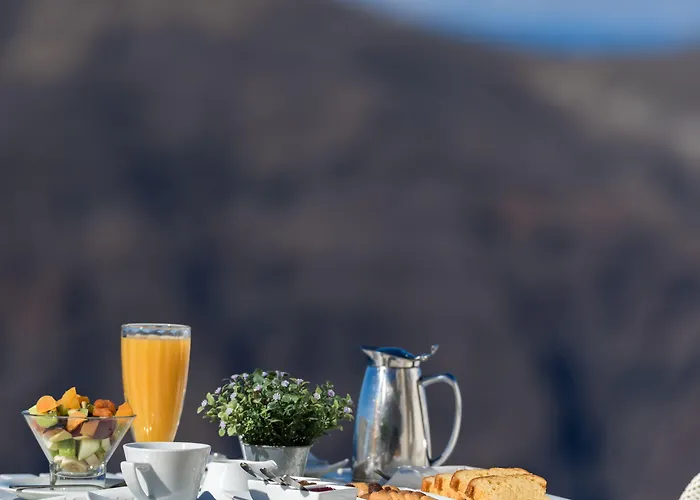 White Santorini Ημεροβίγλι