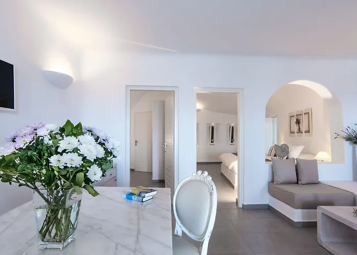 White Santorini Imerovigli