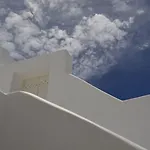 White Santorini Hotel 3*