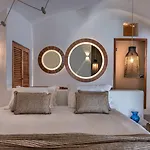 White Santorini