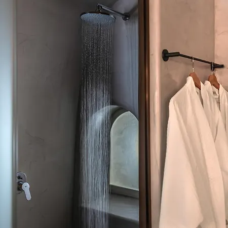 ホテル White Santorini イメロヴィグリ