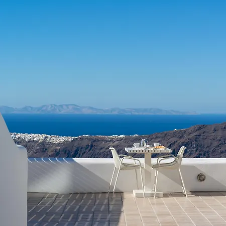 ホテル White Santorini イメロヴィグリ