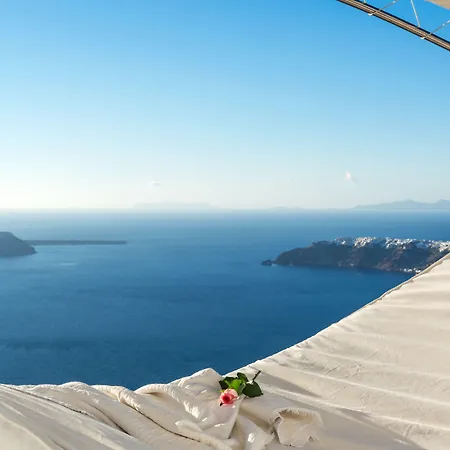 ホテル White Santorini イメロヴィグリ