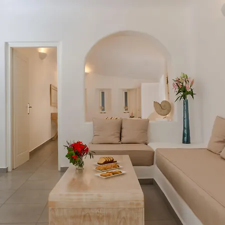 White Santorini 3* イメロヴィグリ