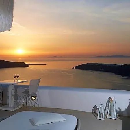 ホテル White Santorini