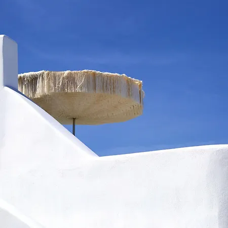 White Santorini イメロヴィグリ