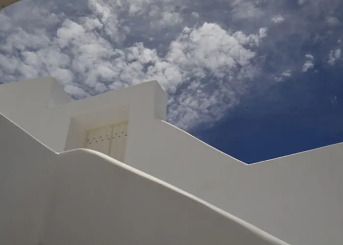 White Santorini Отель 3*