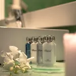 White Santorini 3*