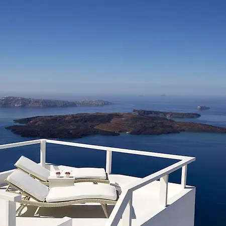 White Santorini 4*