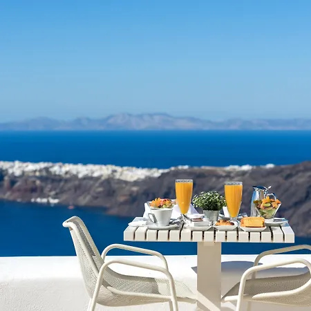 White Santorini إيميروفيغلي