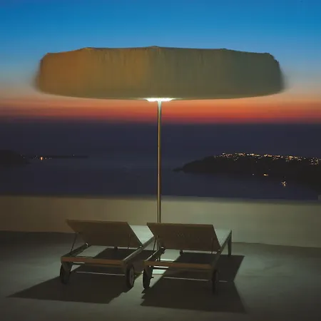 White Santorini إيميروفيغلي