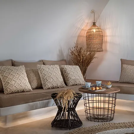 White Santorini 3* إيميروفيغلي